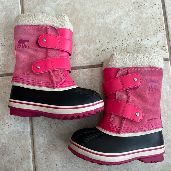 Sorel waterproof boots - Picture 1 of 7